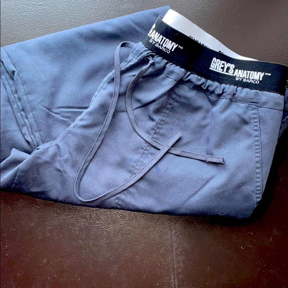 Greys Anatomy scrubs!!! Active